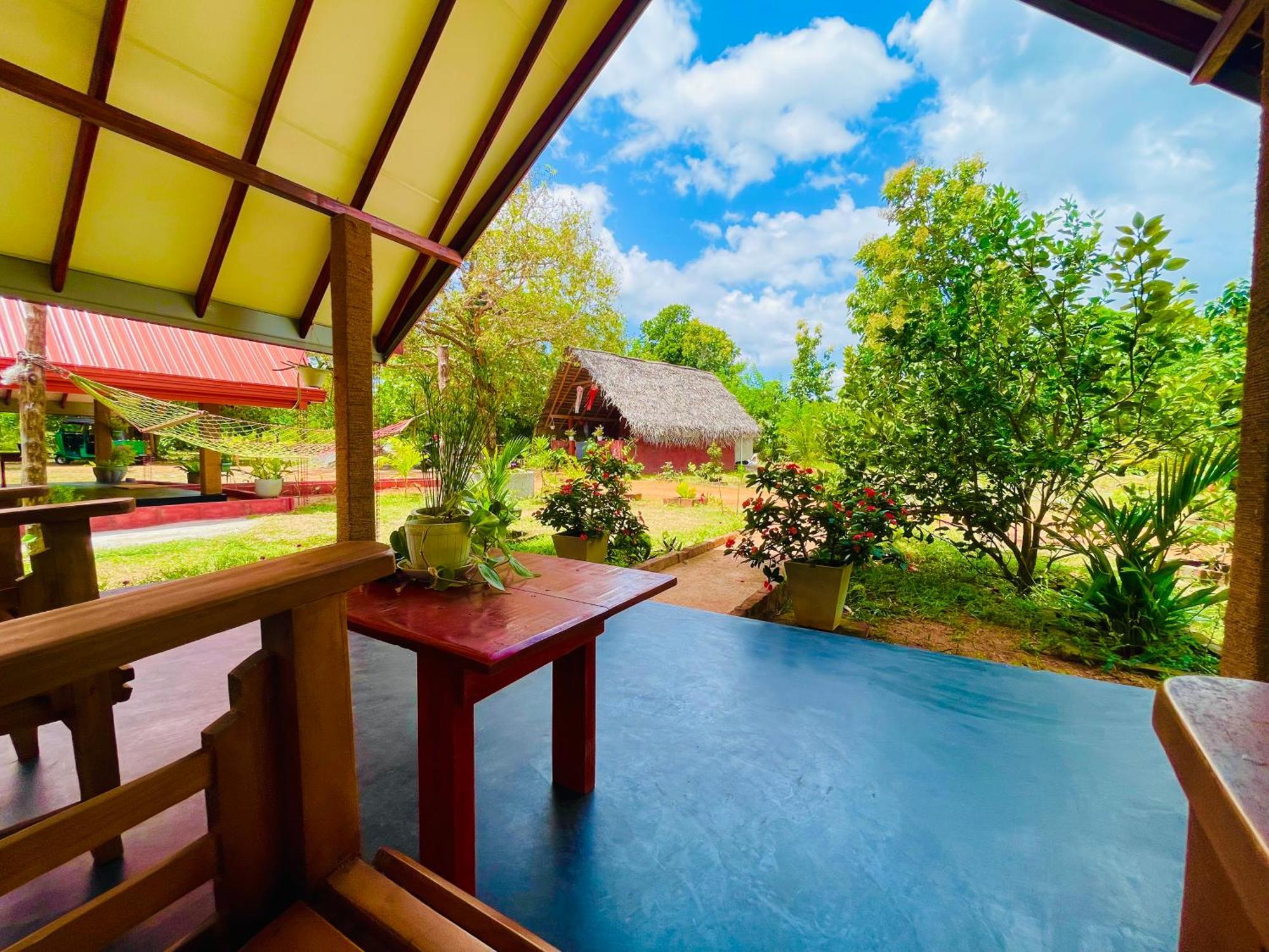 Sigiri Enaya Cottage Sigiriya Esterno foto
